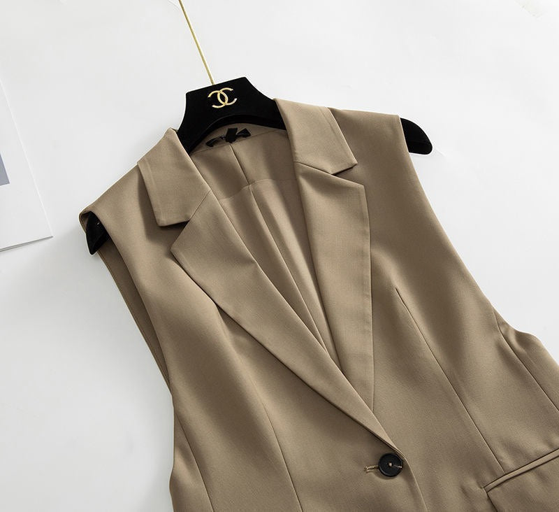 Blazer de Lapela Sophia™ - O Blazer Sem Mangas: Elegância e Estilo em Cada Detalhe!