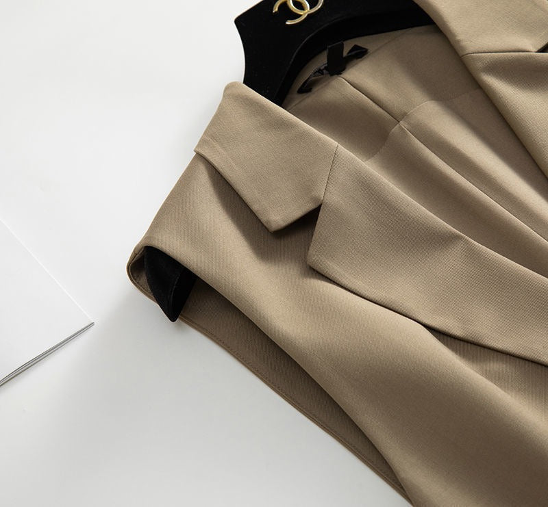 Blazer de Lapela Sophia™ - O Blazer Sem Mangas: Elegância e Estilo em Cada Detalhe!